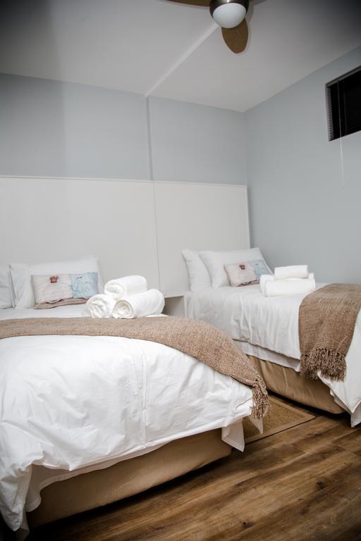 Apartment 64 At 77 On Independence Ave Βίντχουκ Εξωτερικό φωτογραφία