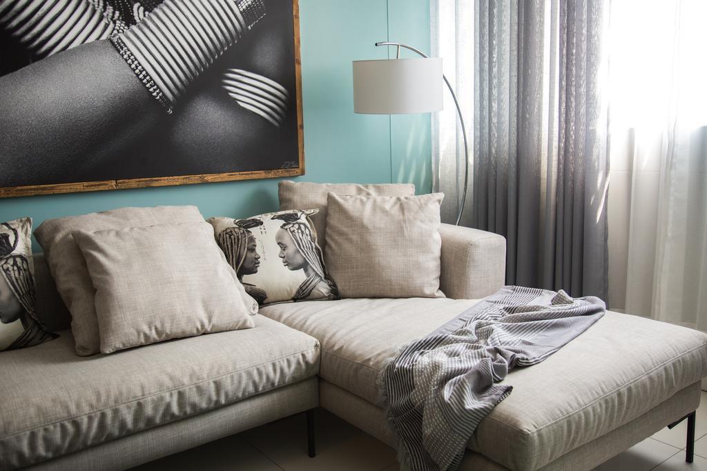 Apartment 64 At 77 On Independence Ave Βίντχουκ Εξωτερικό φωτογραφία