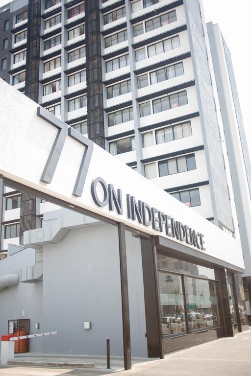 Apartment 64 At 77 On Independence Ave Βίντχουκ Εξωτερικό φωτογραφία